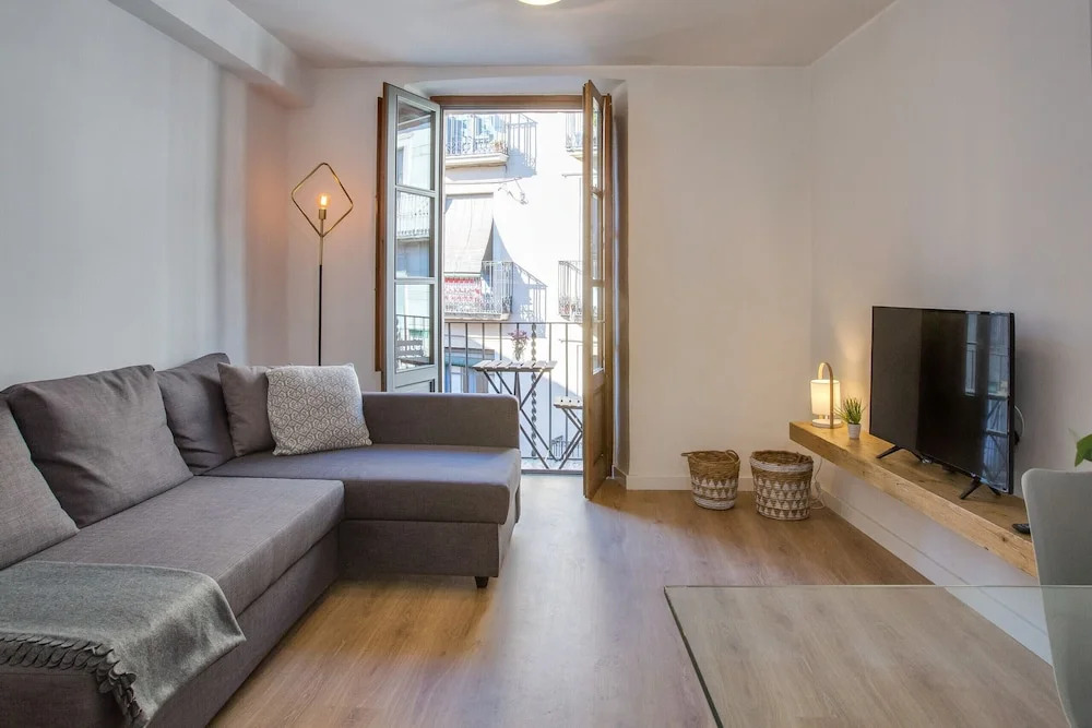 Flateli Apartamento Cort Reial 2
