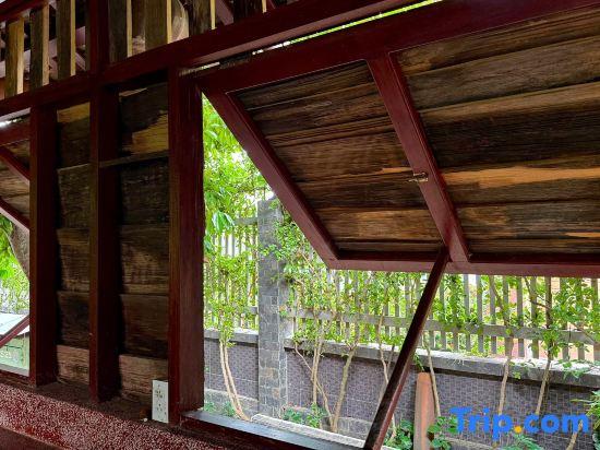 Bao Ong Thien Retreat and Senior Living