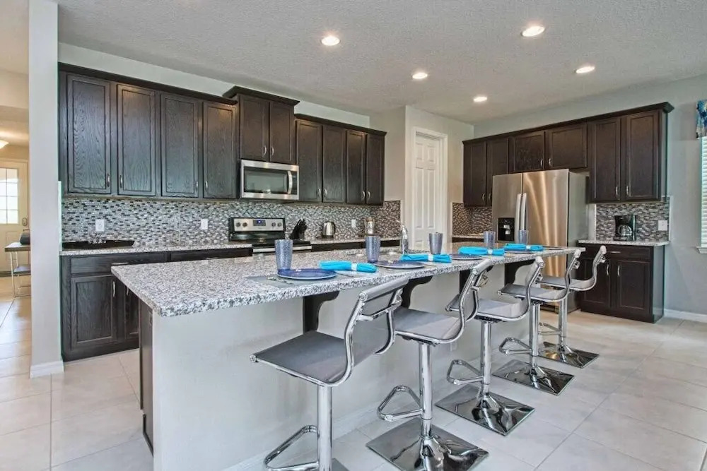 Solara - 9 Bedrooms House W/pool-8103sa Home