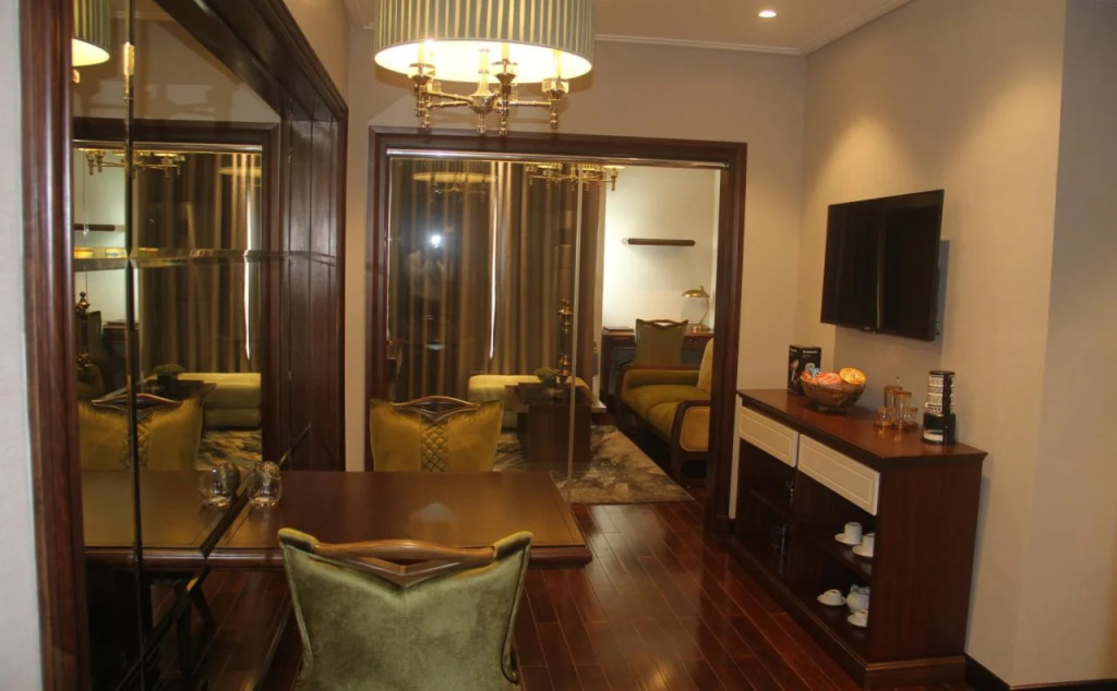 JB Serviced Apartment