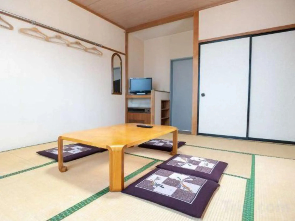 White Lodge Fukujuso