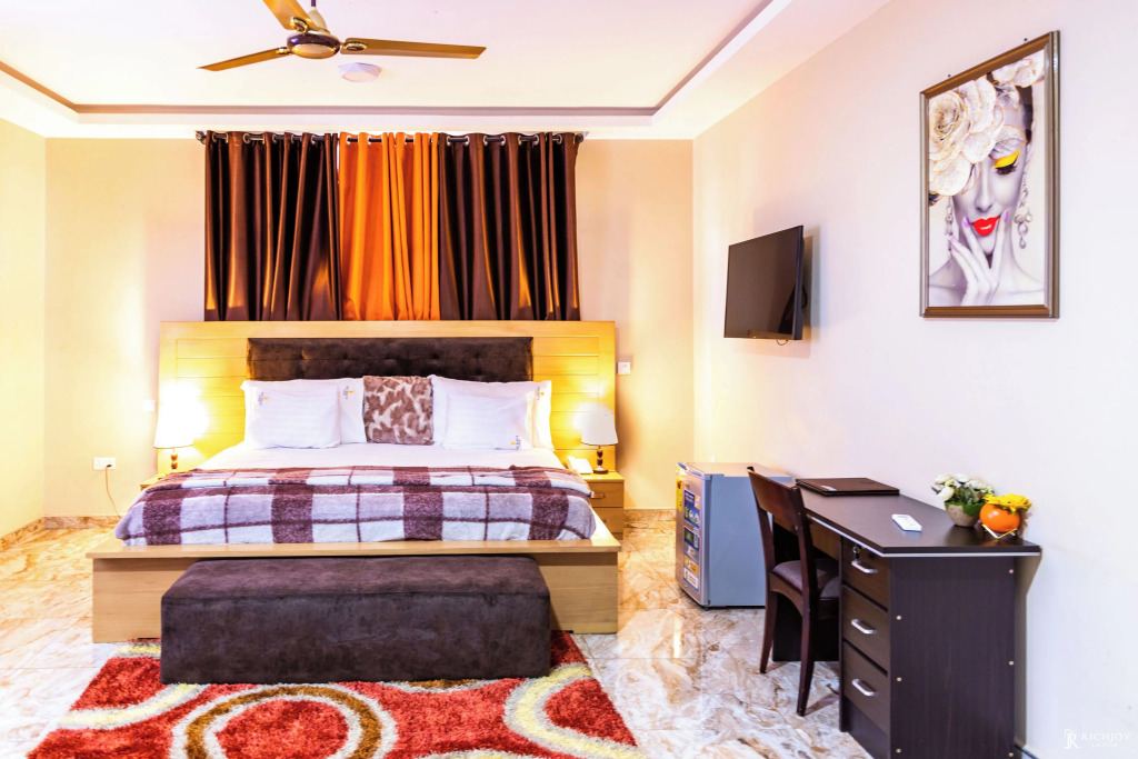 RichJoy Lodge