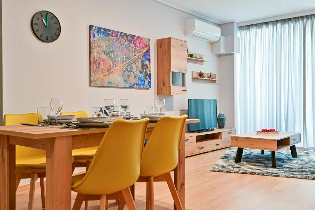 Beautiful new apartment 5 min from Piraeus Port (A2)