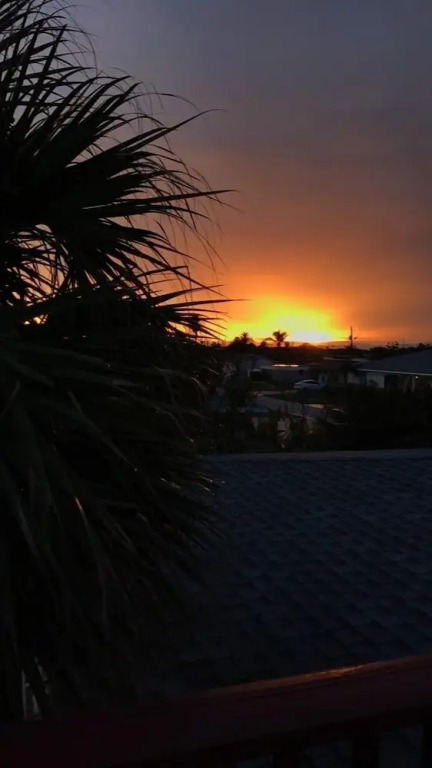 TIKI BLUE SOUTH-GREAT BEACH GETAWAY for 6-10