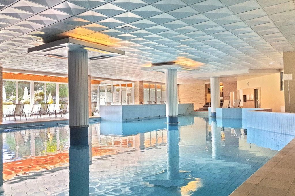 Mountain Plaza Hotel