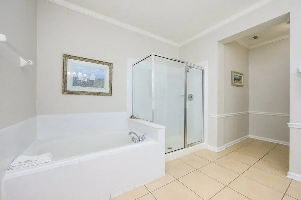 Epic Universe 4 Bedroom Plus, Lake View Condo, Vista Cay-1008