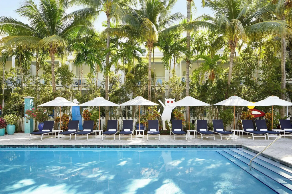 Parrot Key Hotel & Villas