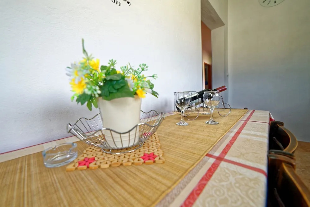 Apartment Mirijana Stinjan / One Bedroom A1
