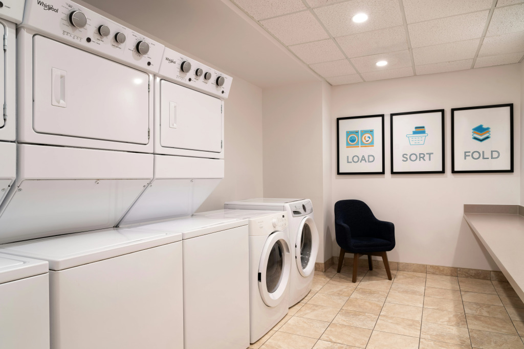 Staybridge Suites Akron-Stow-Cuyahoga Falls by IHG