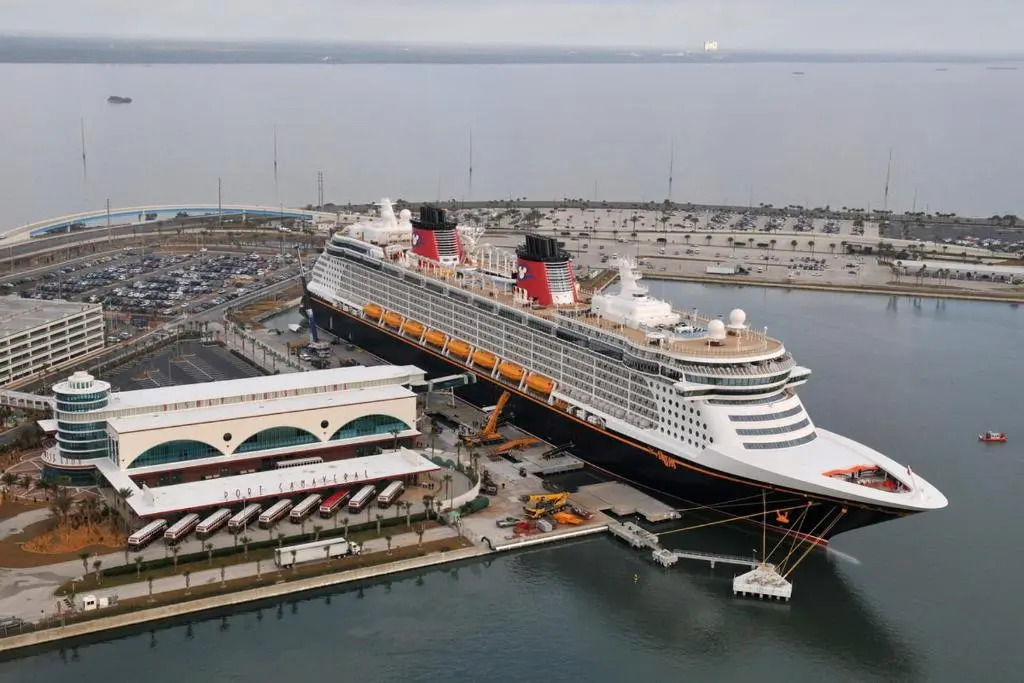 Cruise Port Inn