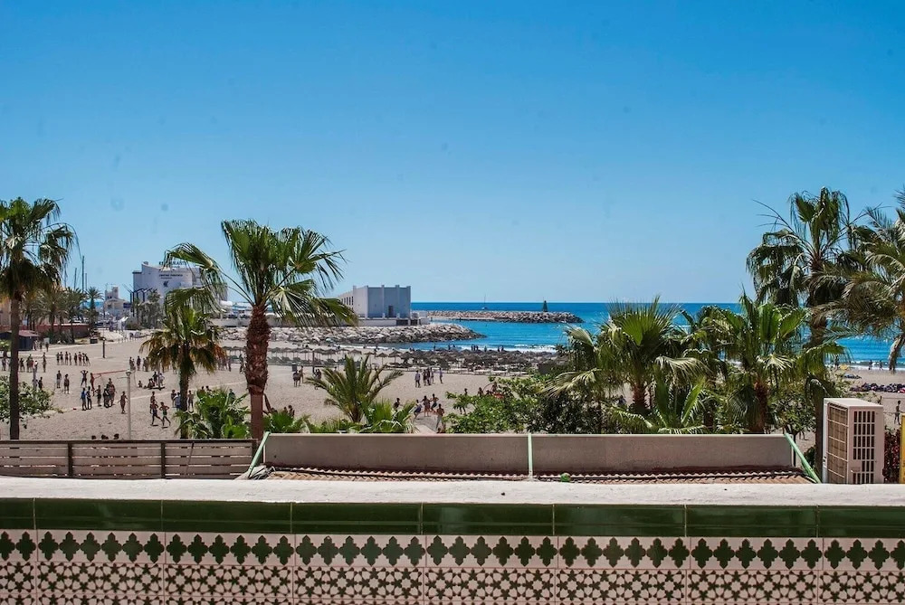 Benalmadena Apartment Beachfront location Terrace WIFI Ref 70