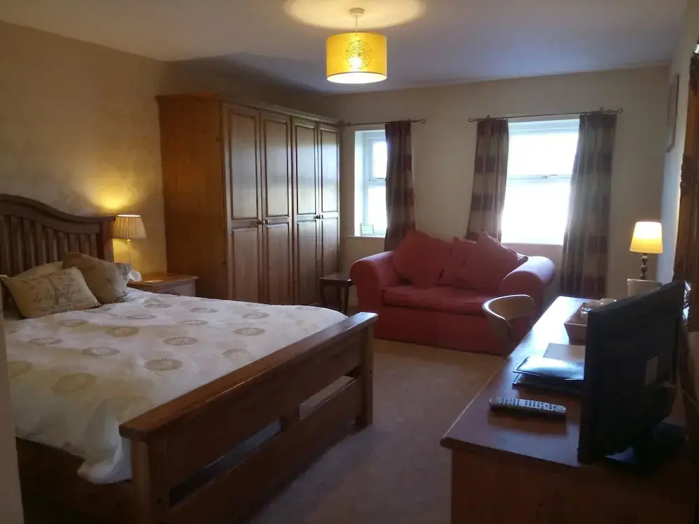 Elmfield House