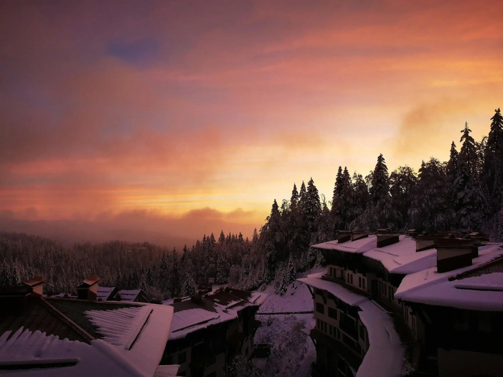 Viva 4 Apartment ski to the door complex Grand Monastery Pamporovo
