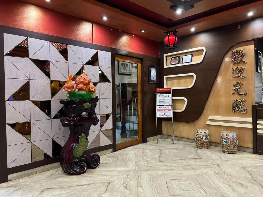 Hotel Lee Garden Near to Blue Flag Beach 500 Mtrs