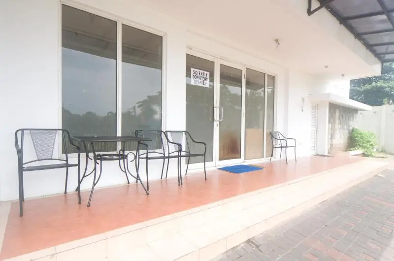 Scientia Dormitory Syariah by OYO Rooms