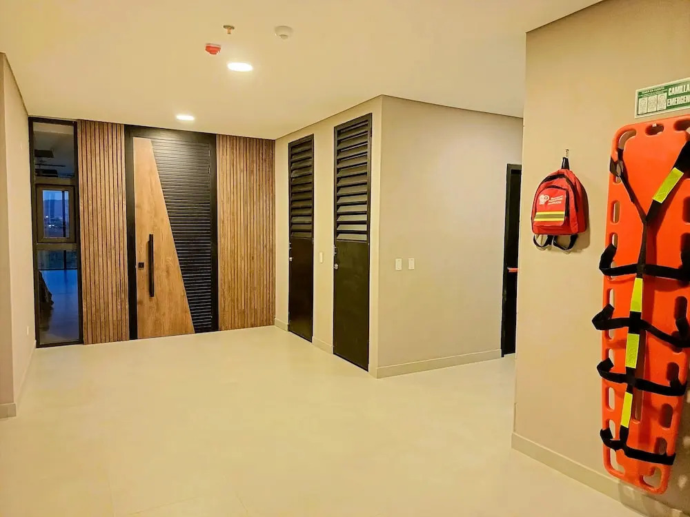 Apartasuites Salinas - Zona Exclusiva - Piscinas TOP