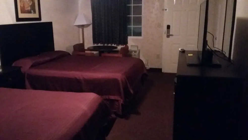 Deer Field Inn