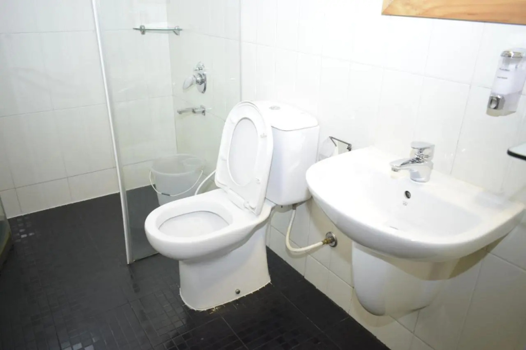Altius Nest Hotel