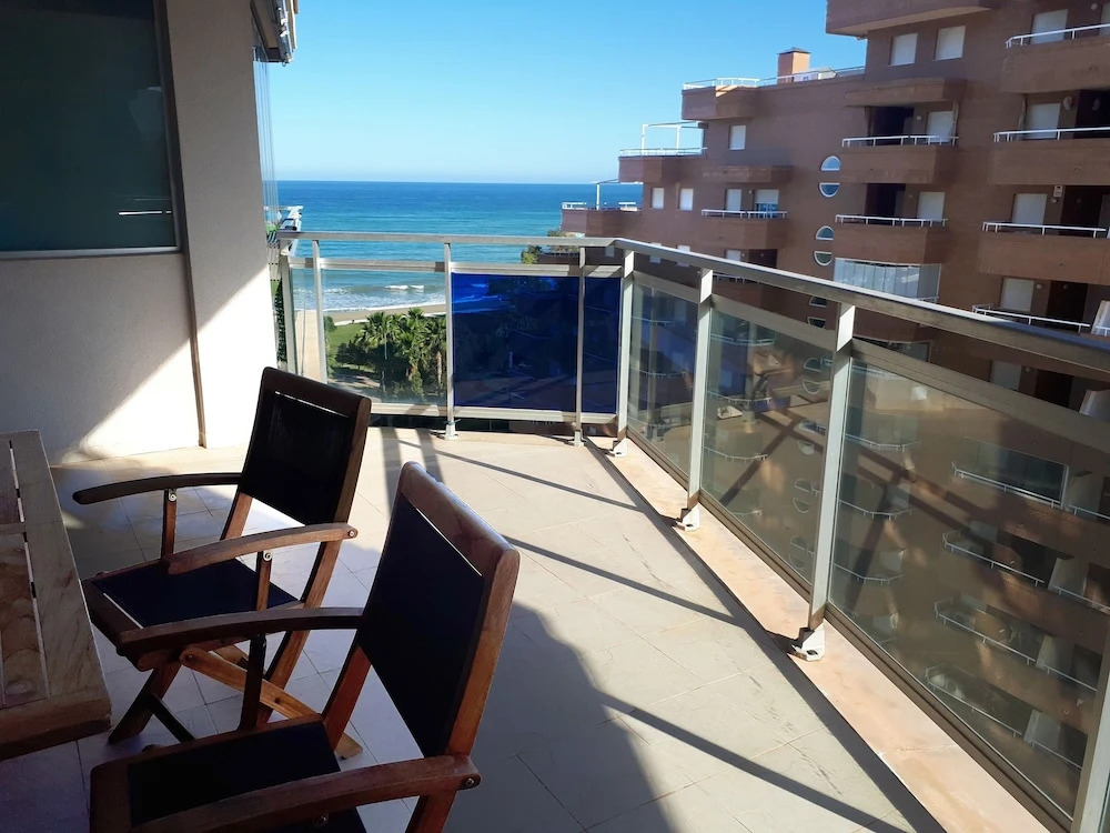 Apartamentos Oropesa C. de Vacaciones 3000