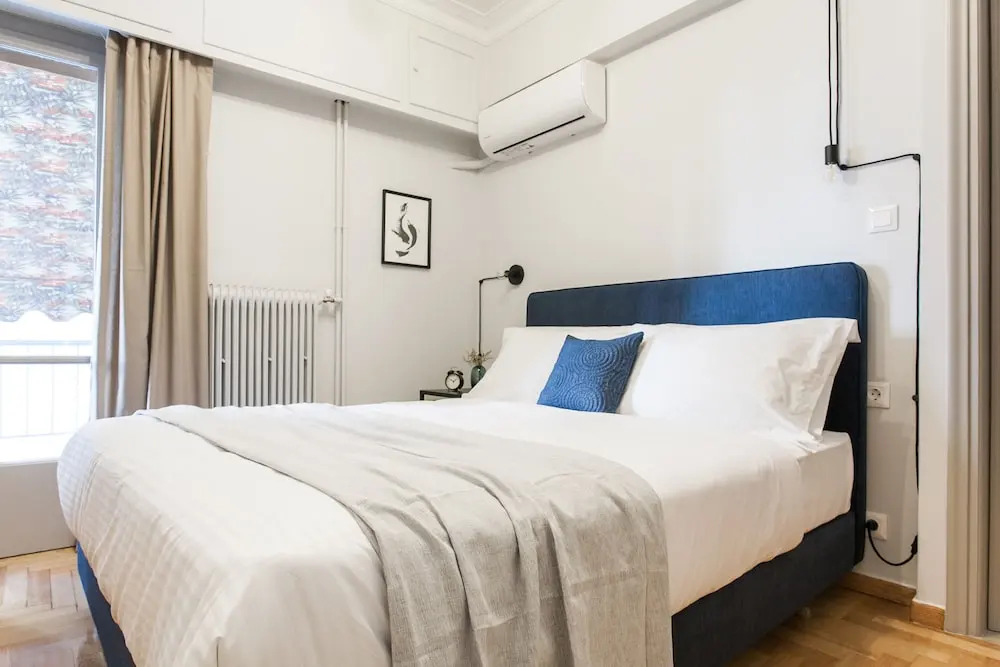 UPSTREET Deluxe & Stylish 2 BD Apartment