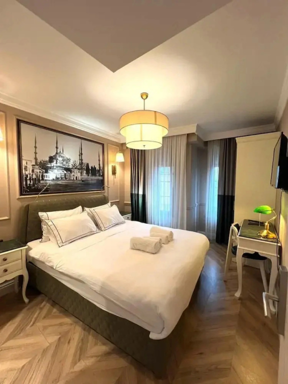 D Orient Hotel