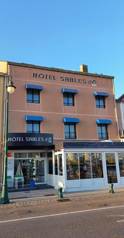 Hôtel SABLES DO et son restaurant LE 16 BIS