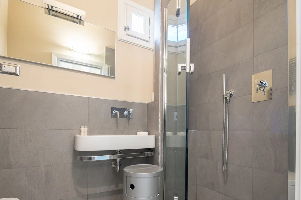 Serragli Modern