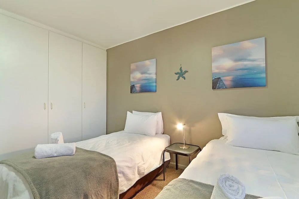 Sea Spray B105