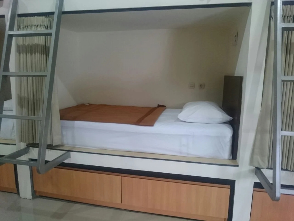 Dormitory Tourism Mirah Banyuwangi