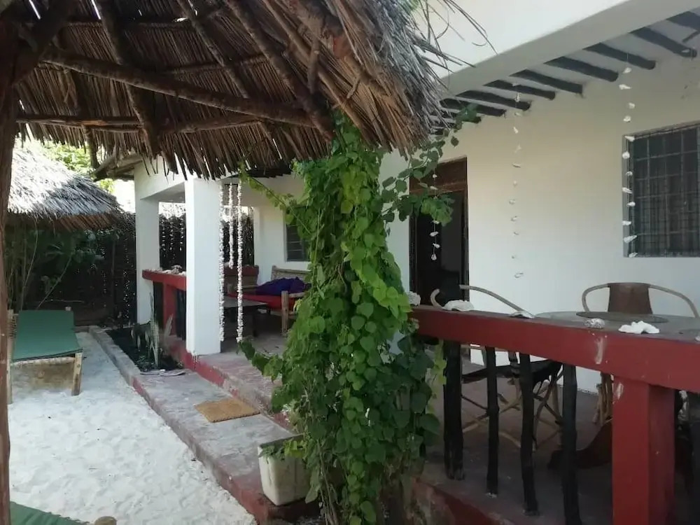 Sunny House Paje II
