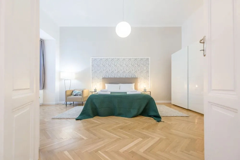 Oasis Apartments - King Street I