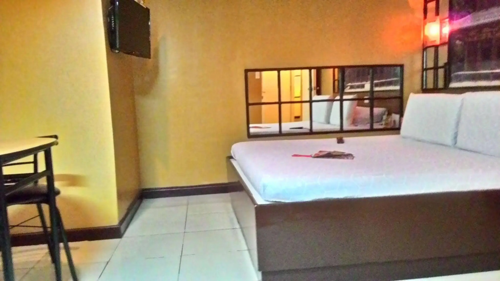 Hotel Sogo Aurora Cubao