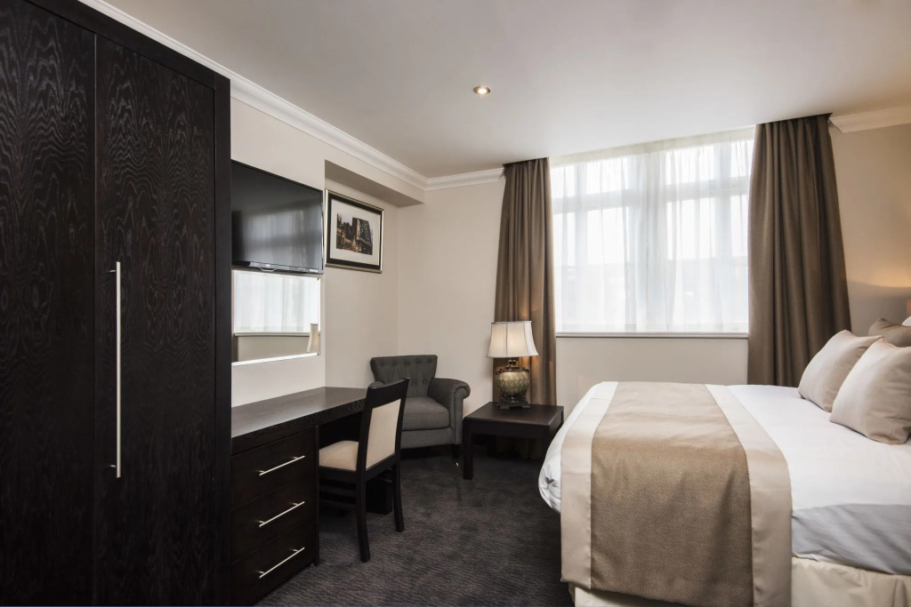 The Vermont ApartHotel