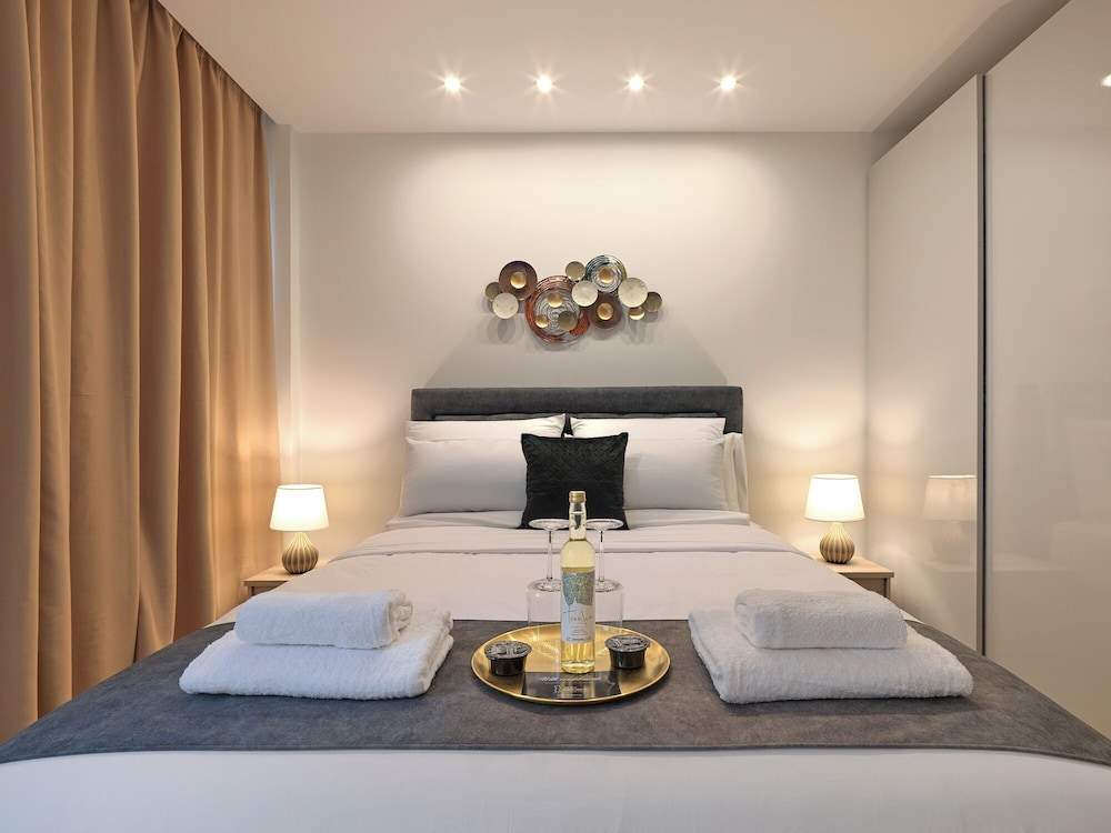 Athens Eleven Luxury Apartments