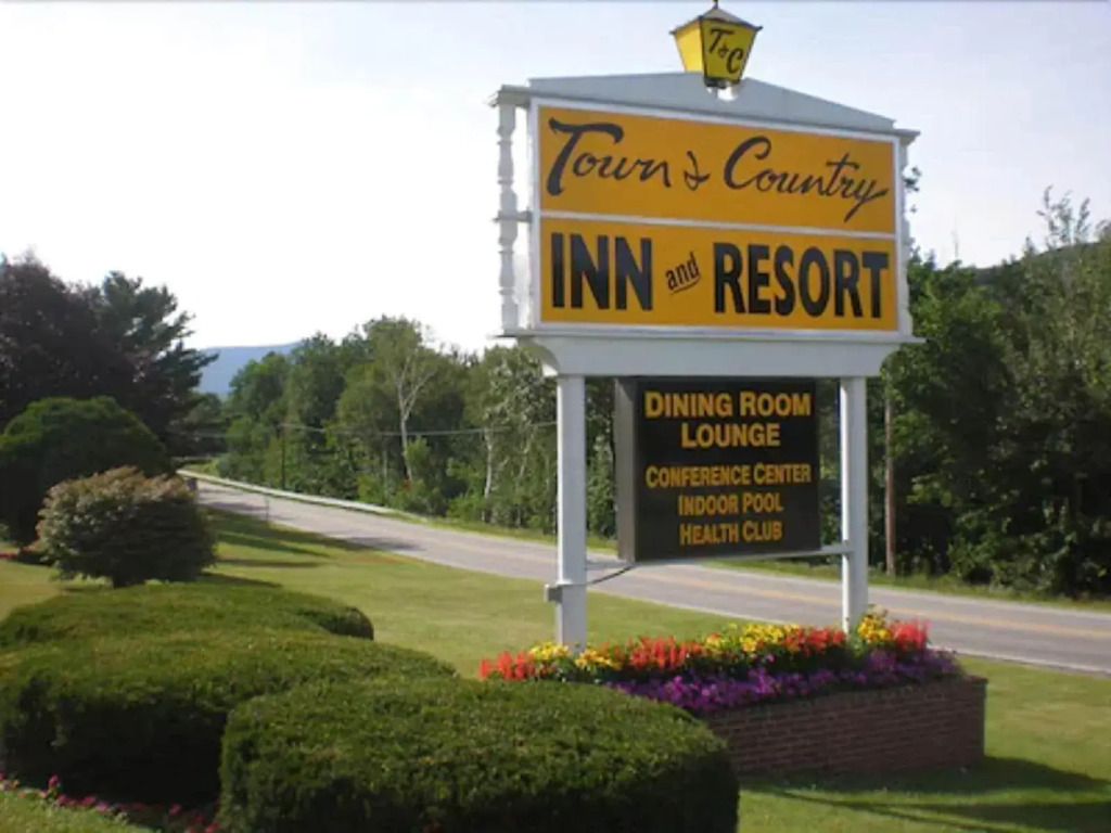 Town & Country Inn & Resort
