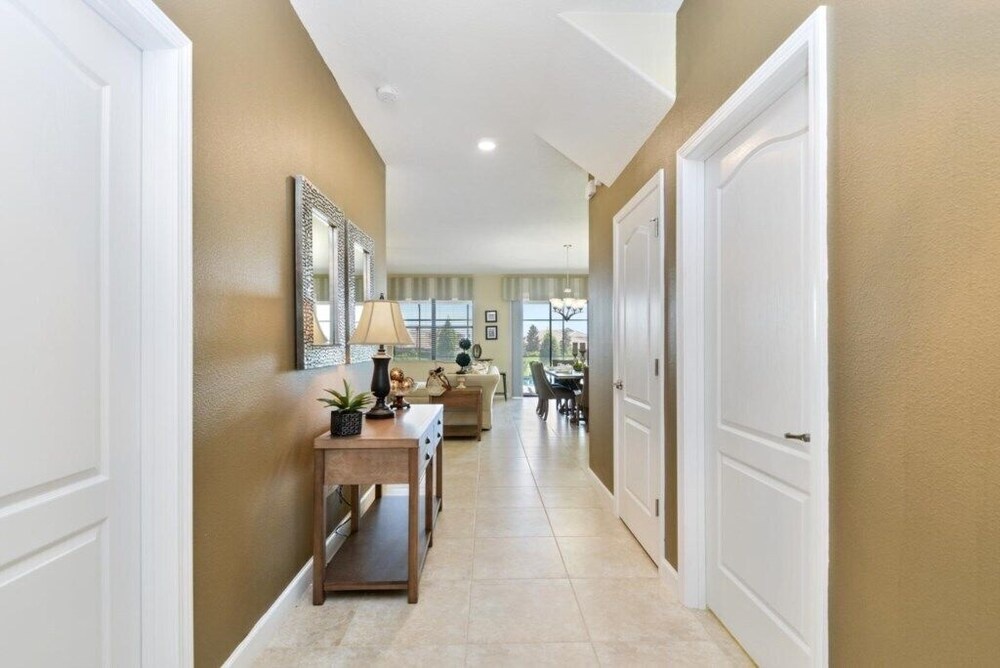6 bedrooms home - Champions Gate