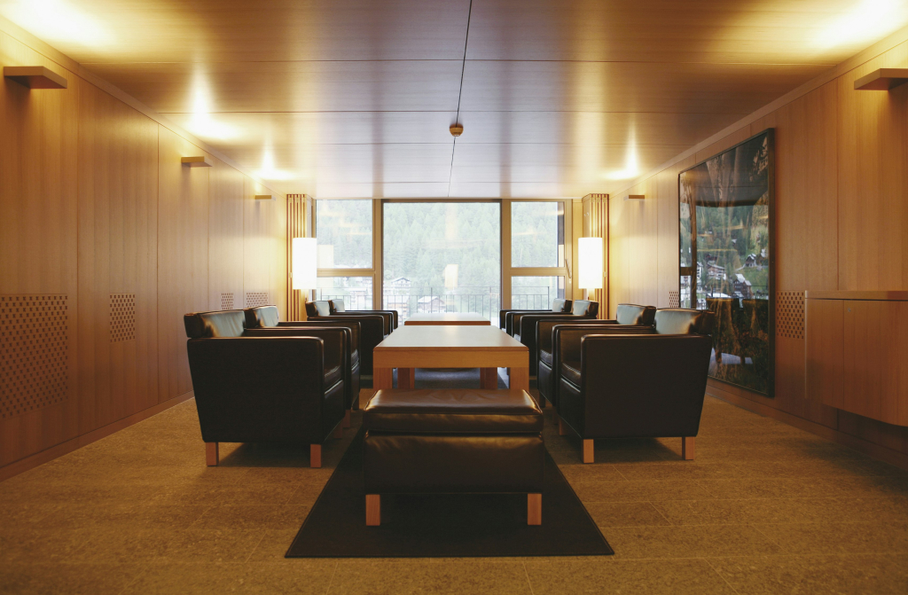 THE OMNIA - Design Mountain Lodge and Spa with Iconic Matterhorn Views