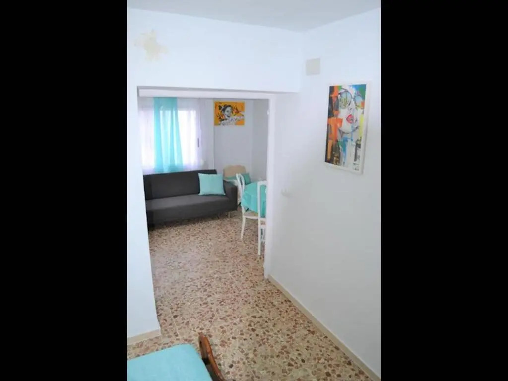 1 Bedroom Studio Apartment Nice and Modern Ideal for the Beach and City Centre