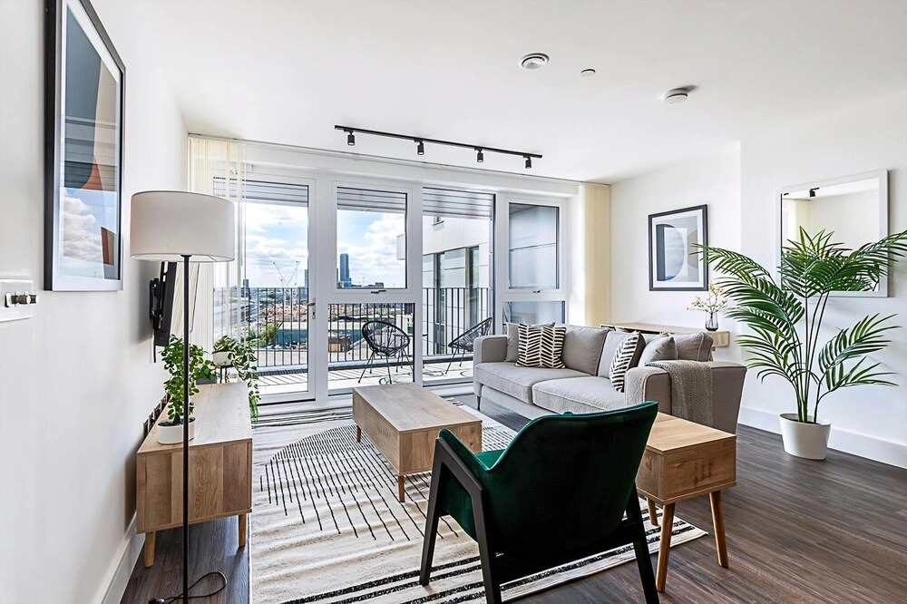 Stylish and Bright West London Gem
