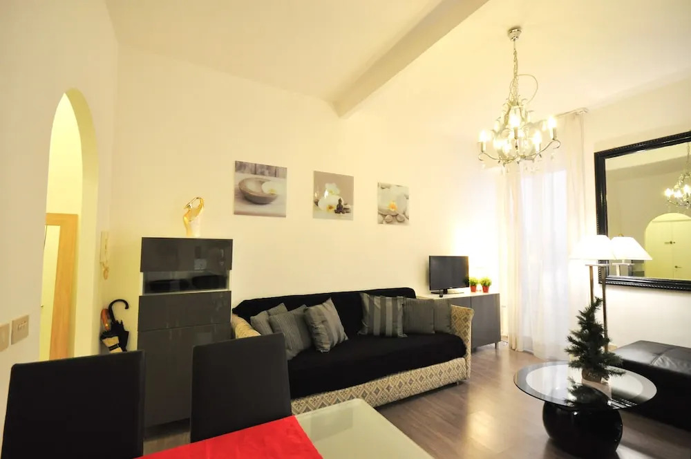 Holiday Apartments Rome - Trevi Fountain