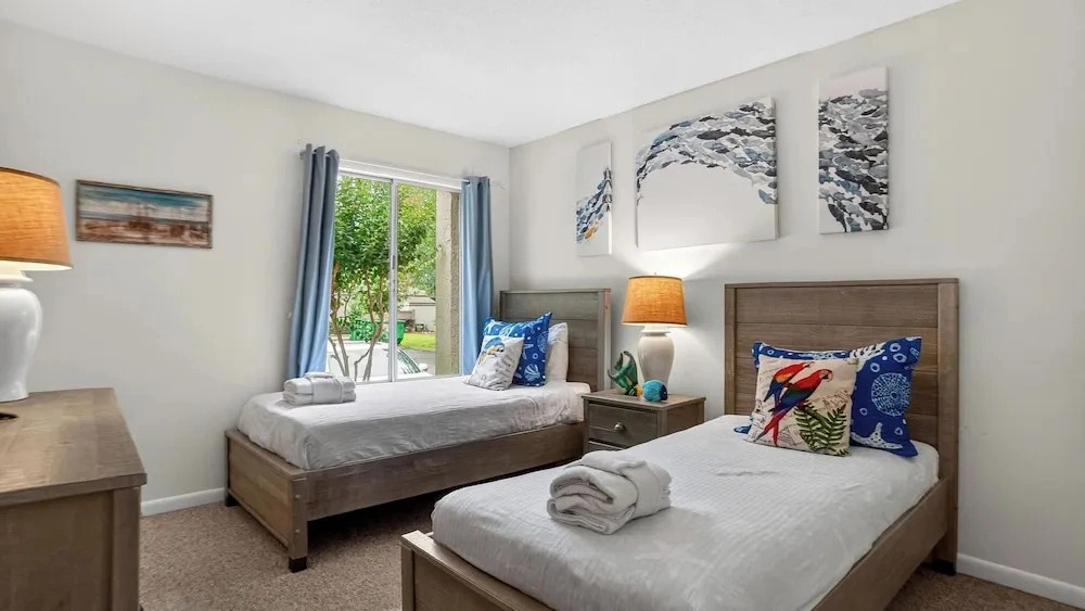 Herons Rest at Port Villas by Avantstay Waterfront Cove + Dock + Deck Walk to Beach + Sea Pines