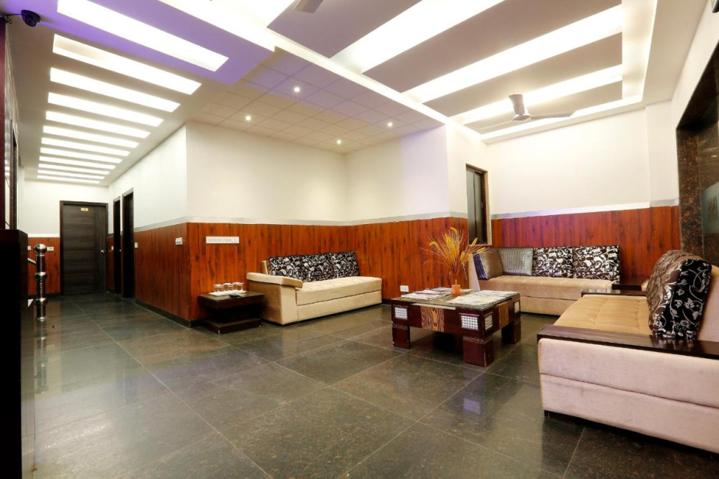 Hotel Anand Lok Inn at Delhi Airport By Arch Group