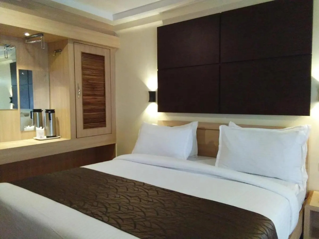 Darshan Hotel