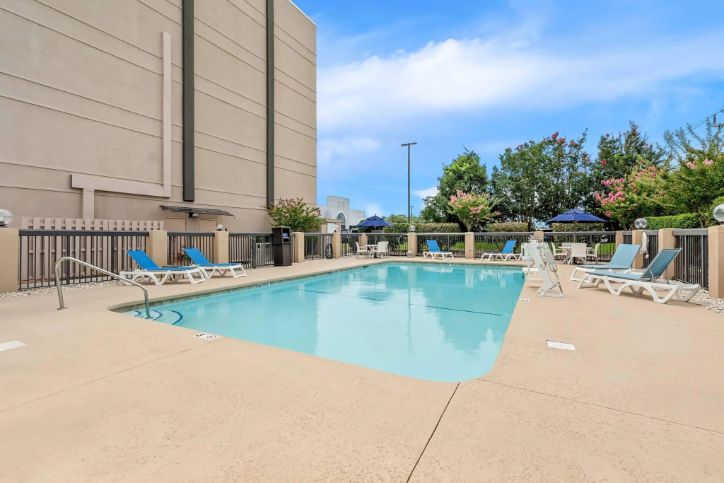 Comfort Inn University