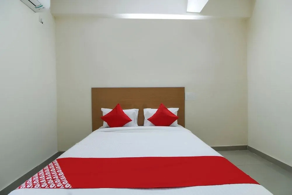 OYO 47251 M&m Rooms