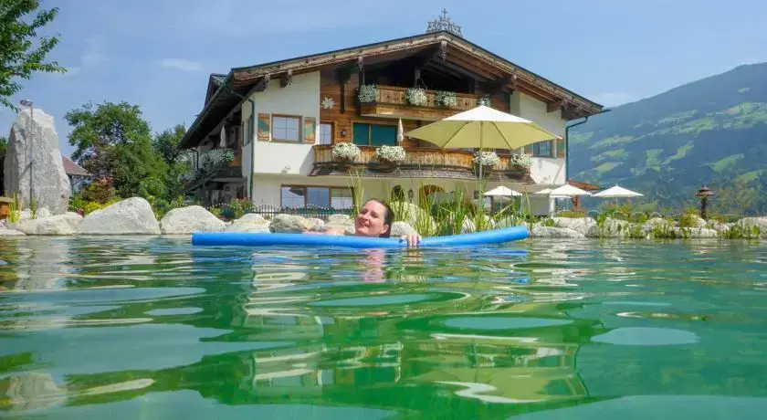 Aparthotel Stacherhof