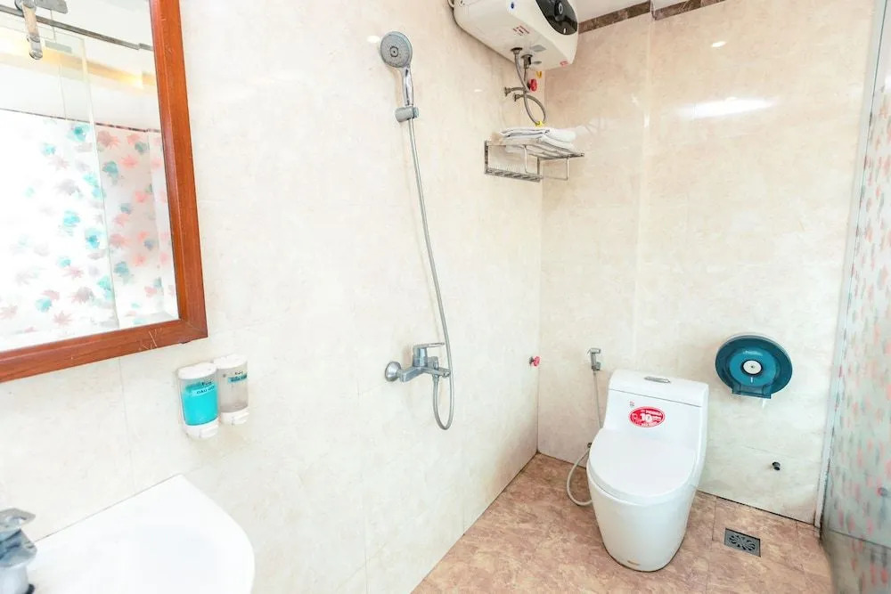 OYO 653 Huong Thao Hotel