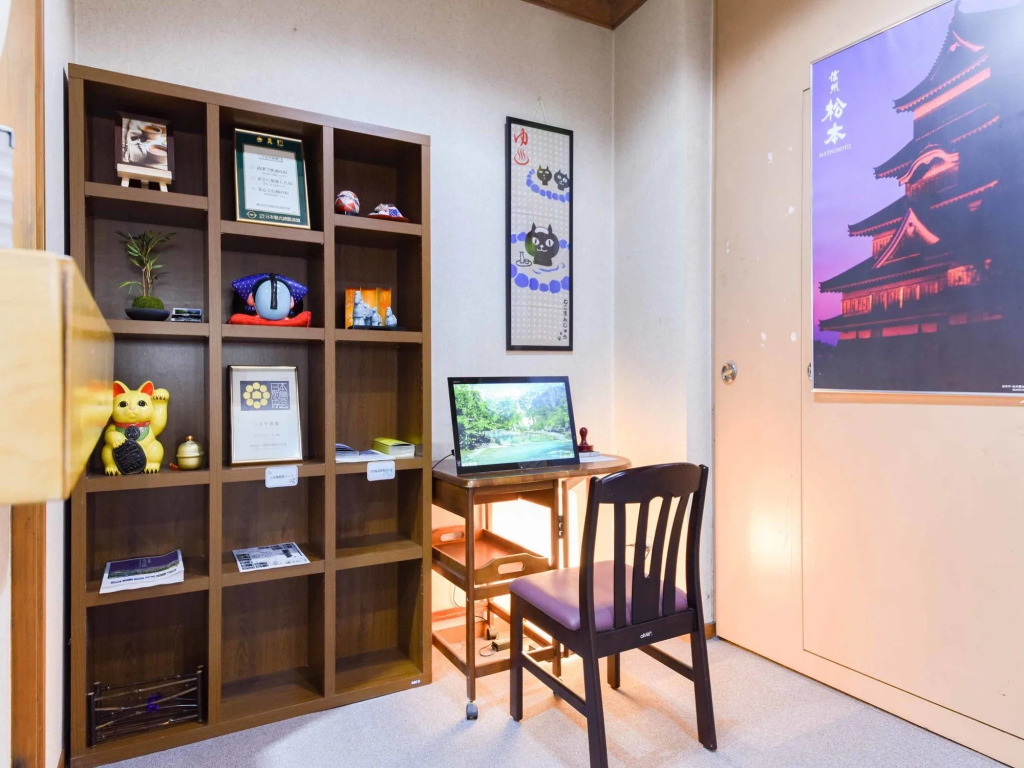 Shirahone Onsen Tsuruya Ryokan