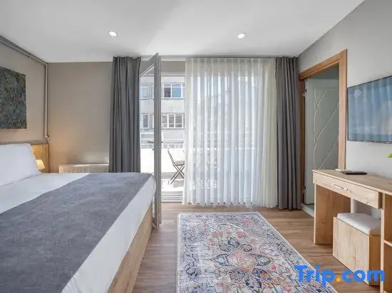Takism-Penthouse w Balcony 401