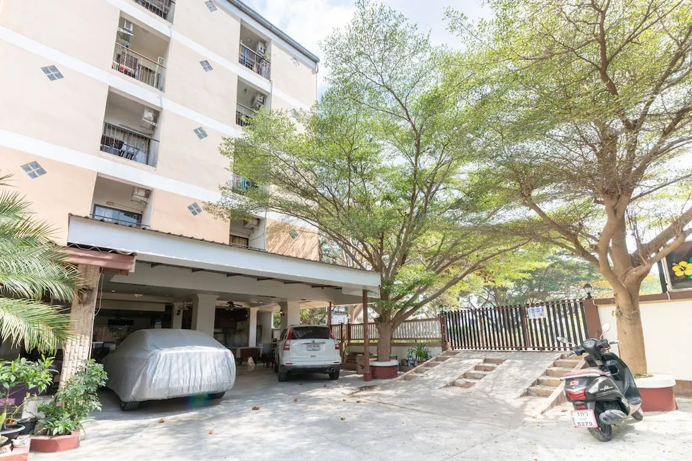 Chaba Garden Apartment